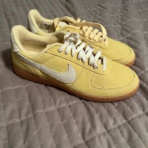Nike Yellow Sneakers with Cream Details W9.5